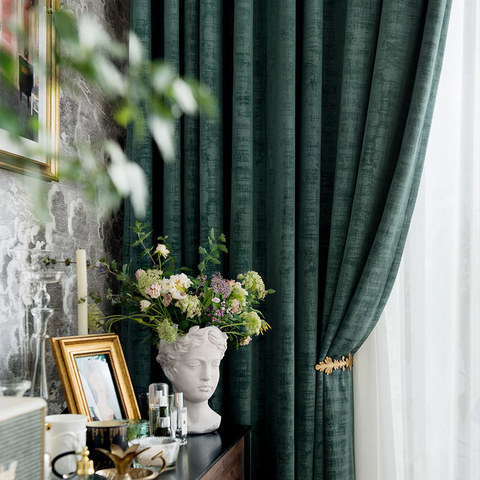 Premium Green Velvet Curtain 1