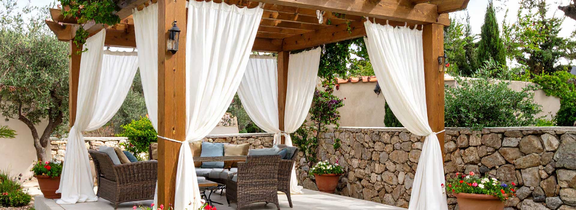 OUTDOOR CURTAINS
