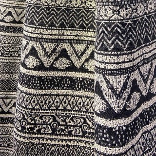 Aztec Ikat Noir et Blanc Rayé Horizontal Géométrique Rideau