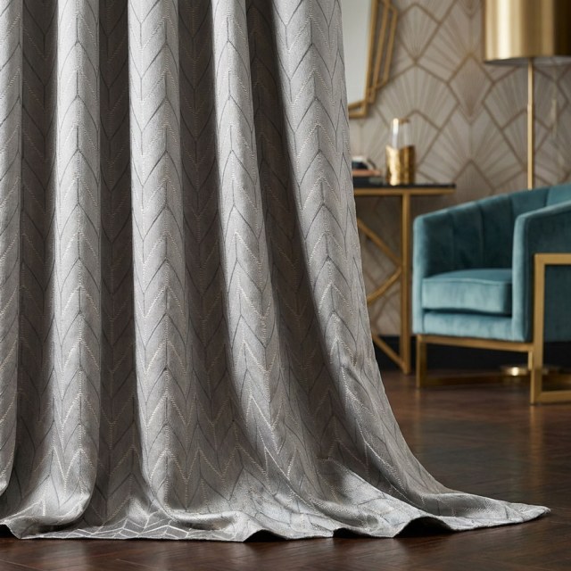 Élégants rideaux chevrons Art Déco gris argenté 1