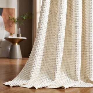 Rideau géométrique luxueux en jacquard à carreaux ivoire et blanc avec des paillettes dorées 2