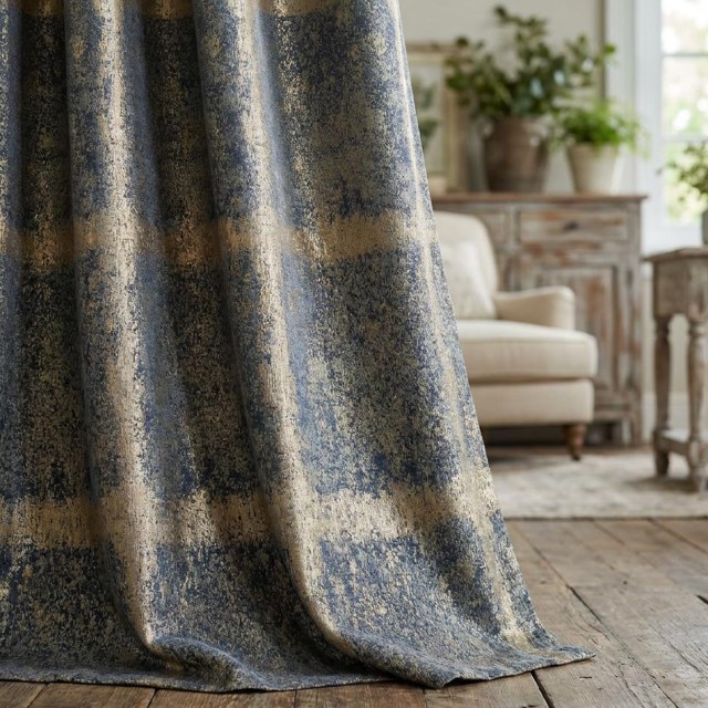 Rideaux à carreaux géométriques bleu brumeux effet vieilli 1