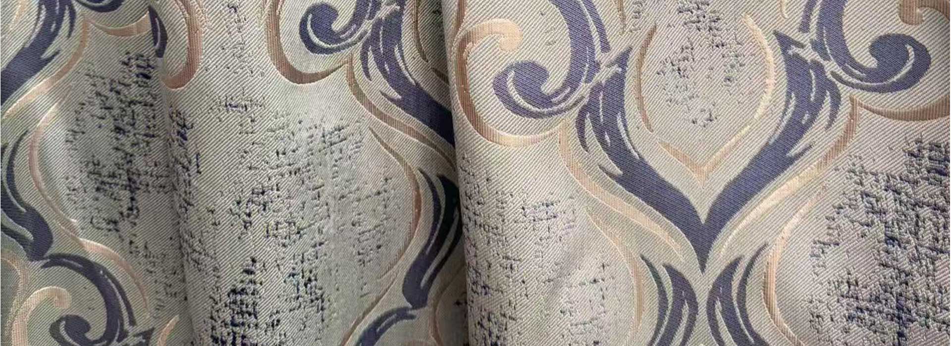 <span style="color:#FFF;">DAMASK CURTAINS</span>