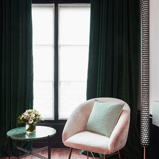 Fine Dark Green Velvet Curtain