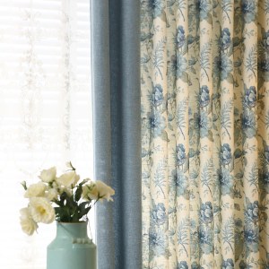 Woodland Flower Curtain with Blue Edge Border 4