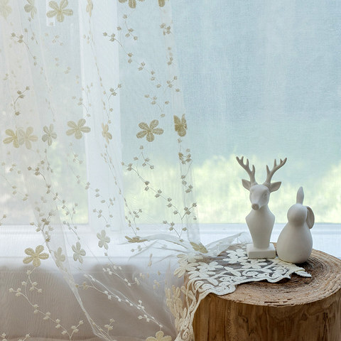 white voile curtain